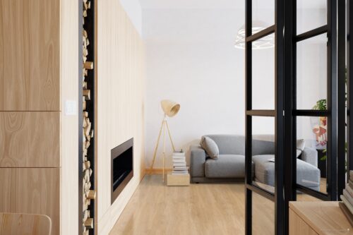 Grijze bank op Therdex pvc vloer 2050 in de woonkamer