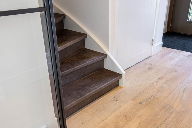 Trap waterbuffel leer bruin