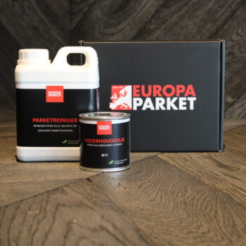 Europa parket onderhoudsbox met parket reiniger en onderhoudsolie