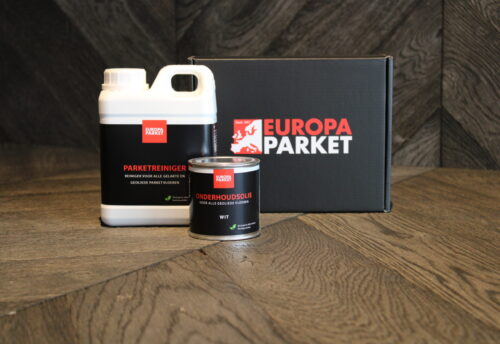 Europa parket onderhoudsbox met parket reiniger en onderhoudsolie