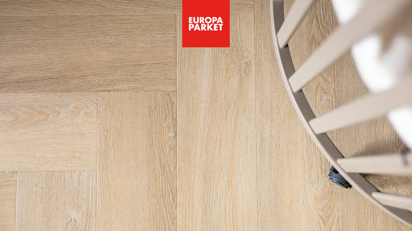 Europa parket private label pvc vloer in elleboogpatroon