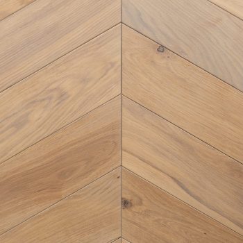 Eiken Rustiek Hongaarsepunt Original Oak decor colse up